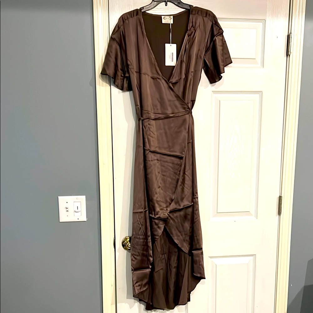 NWT Joyfolie Wrap Dress In Deep Taupe